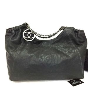 CHANEL Silver Hardware Caviar Skin Chain Tote Bag